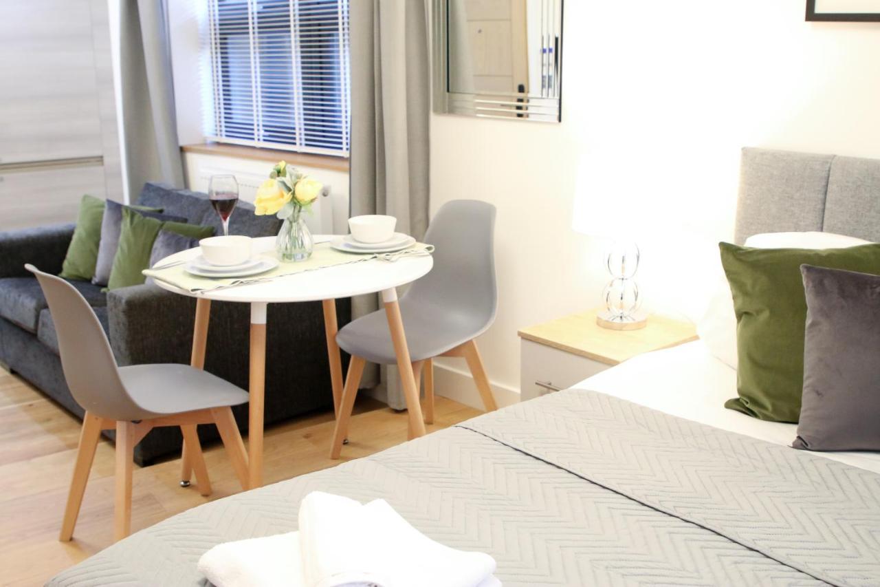 Lovely Studio Apartment With Access For Wheel-Chairs In Sydenham Londyn Zewnętrze zdjęcie